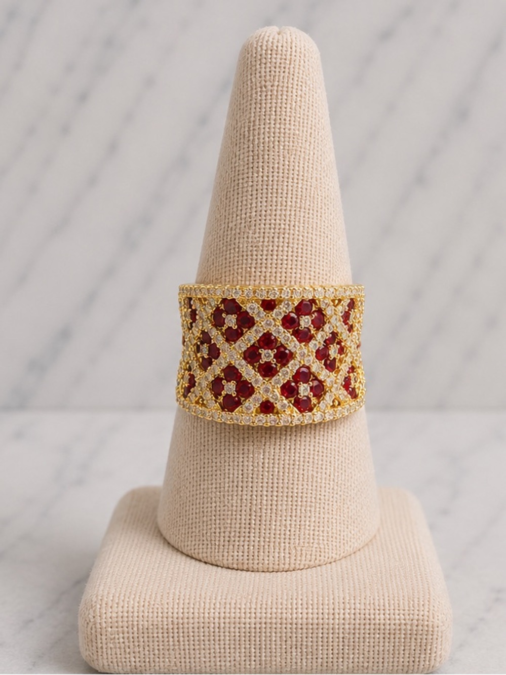❤️ NWOT-Gold Filled CZ Statement Ring – Size 7❤️